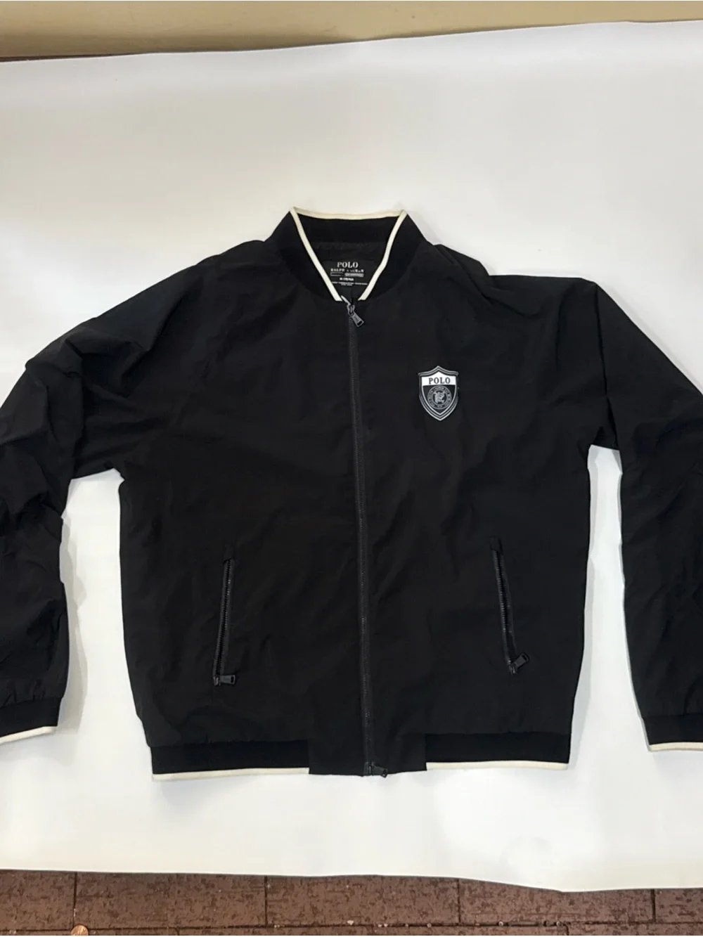 Men's Black Performance Windbreaker P Wing Med